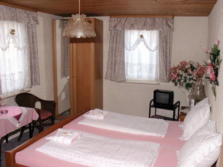 Hotel Drei Koenige Neckarbischofsheim Dış mekan fotoğraf